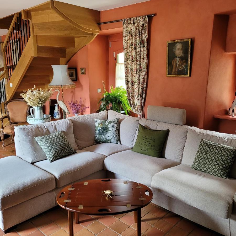 Gite De Charme Au Manoir Du Plessis-Quinquis Sainte-Seve Exterior photo